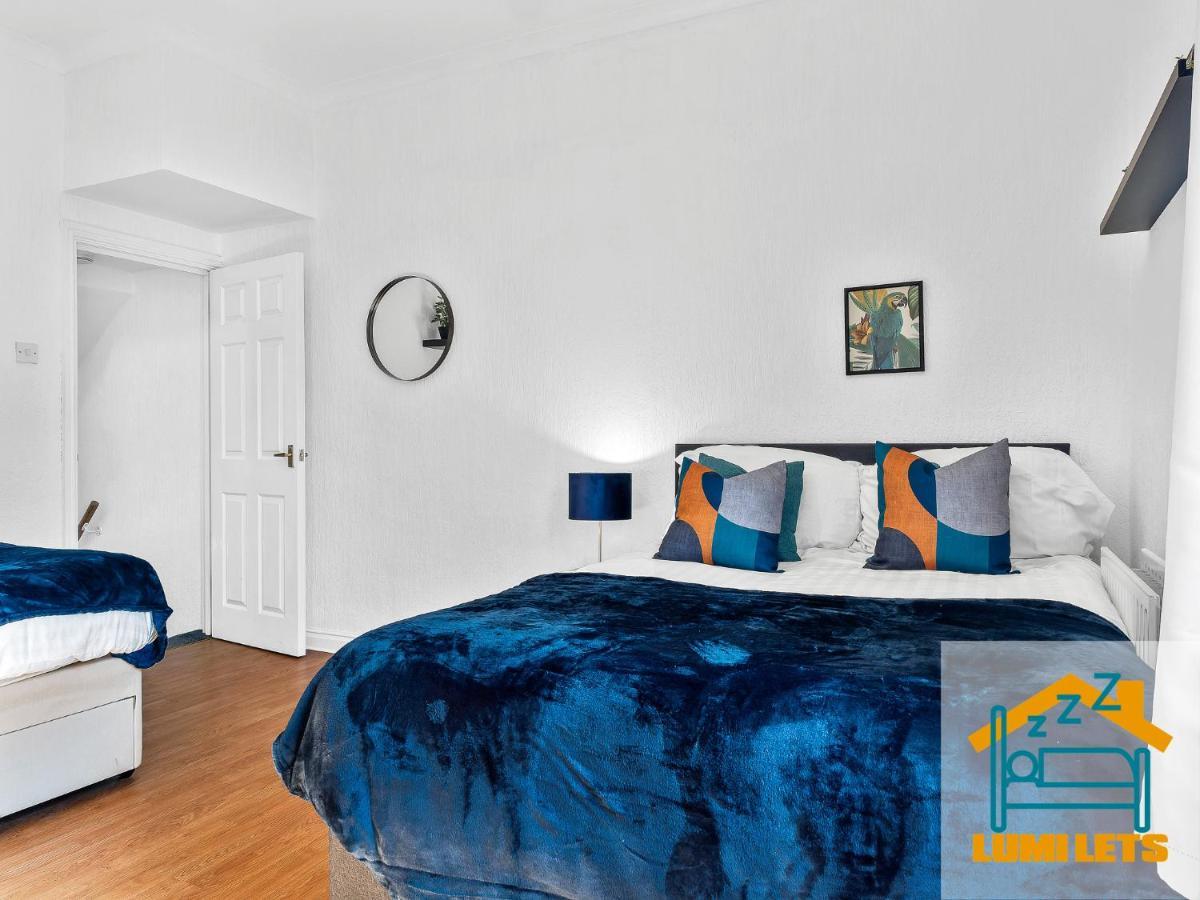 2Br Home In Barrow-In-Furness Sleeps 8 Close To Bae Systems, Hospital, Lakes Buitenkant foto