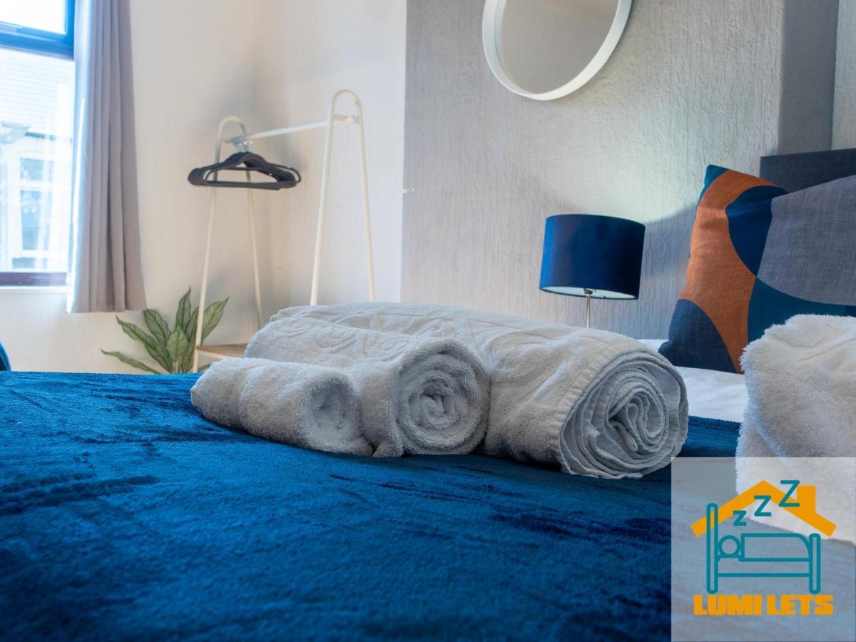 2Br Home In Barrow-In-Furness Sleeps 8 Close To Bae Systems, Hospital, Lakes Buitenkant foto
